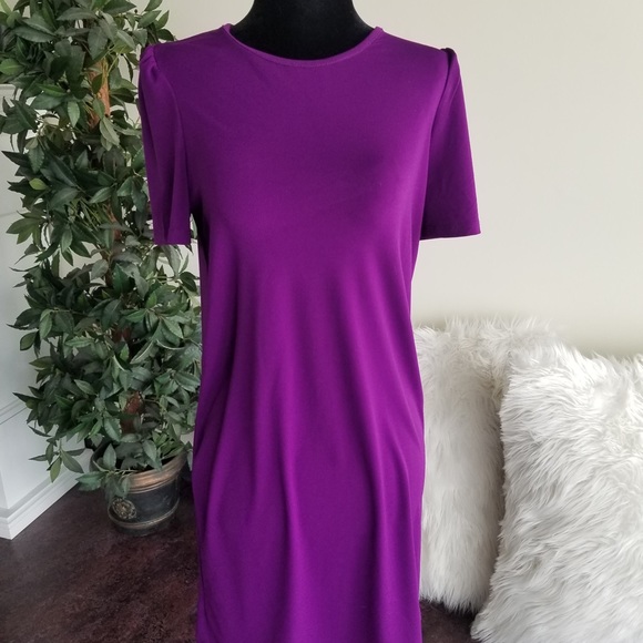 Short Sleeve Shift Dress